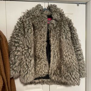 BETSY JOHNSON FUR COAT 🎈 HOST PICK
